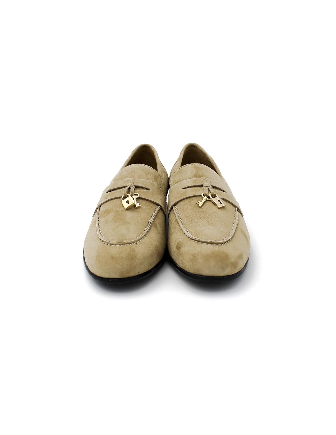 Mocasín ALPE 5071 12 01 Cuero Mujer.