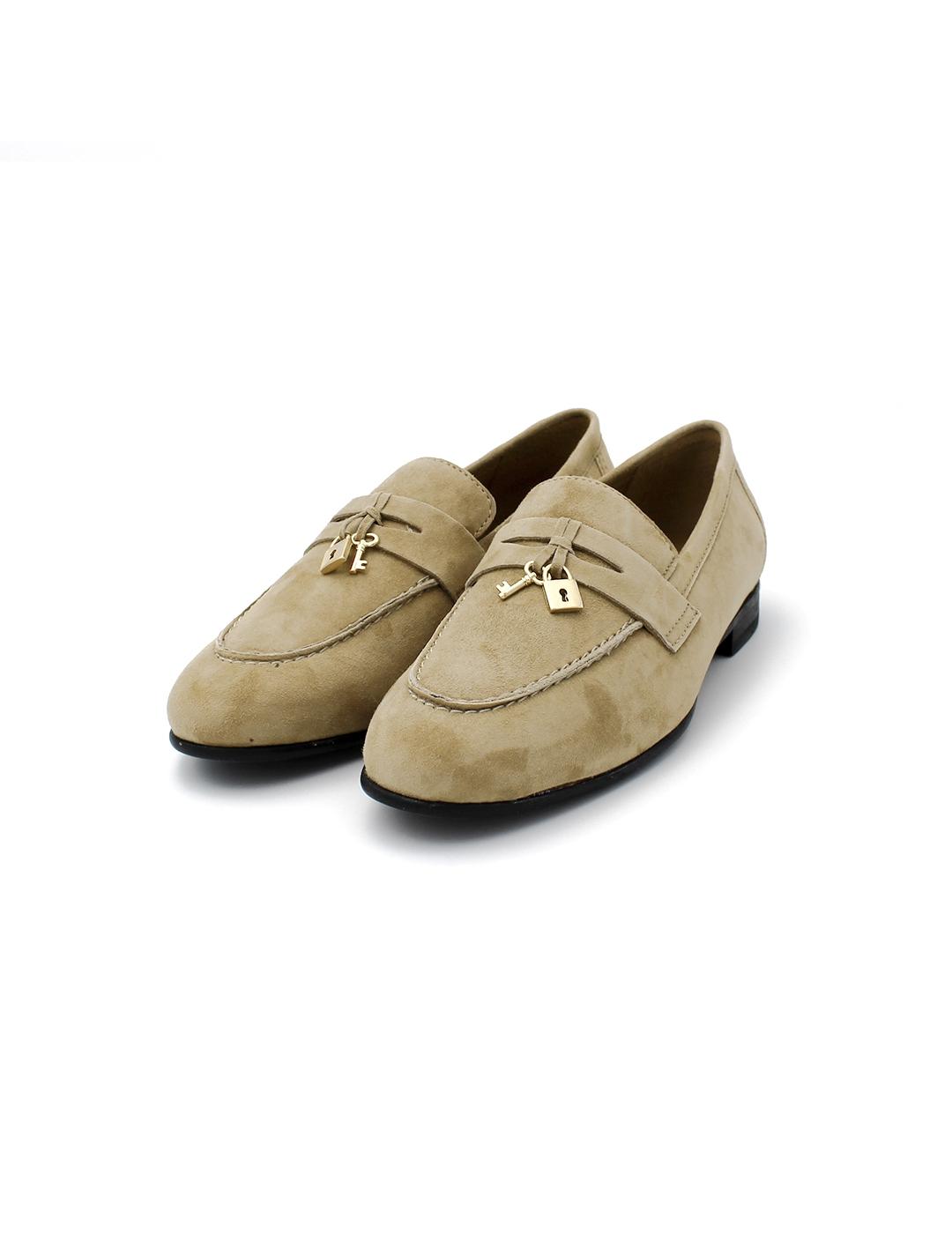 Mocasín ALPE 5071 12 01 Cuero Mujer.