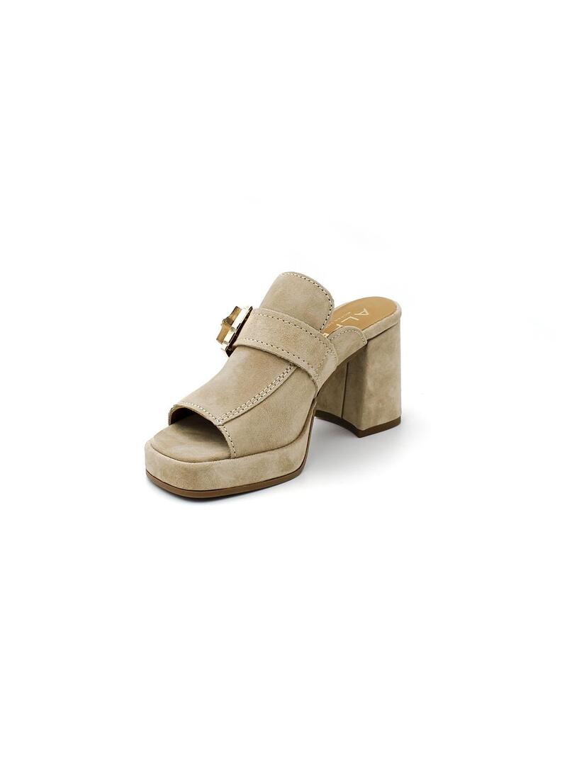 Sandalias ALPE 5125 Arena Mujer.
