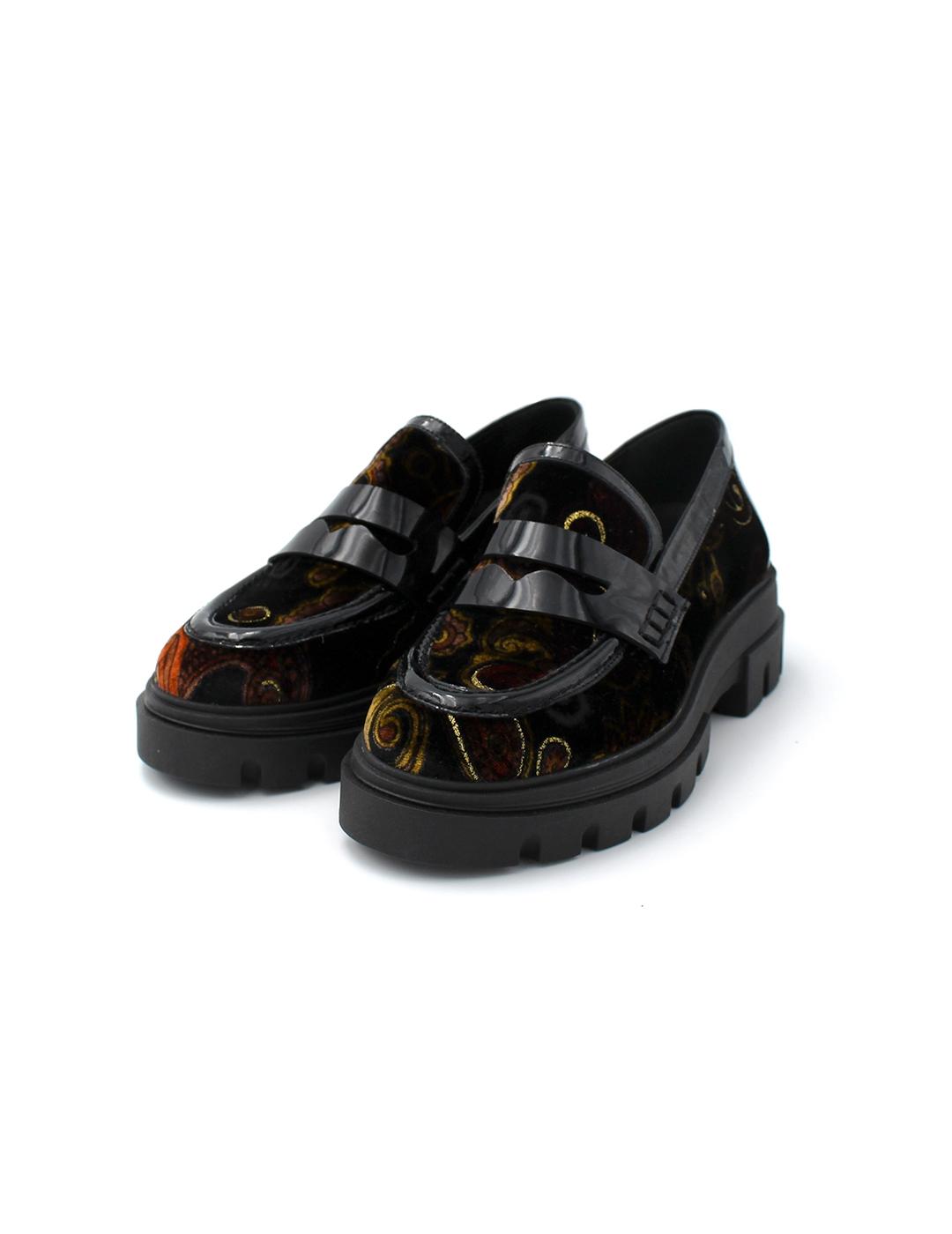 Mocasín Track Estampado Dansi 6782 Negro Mujer