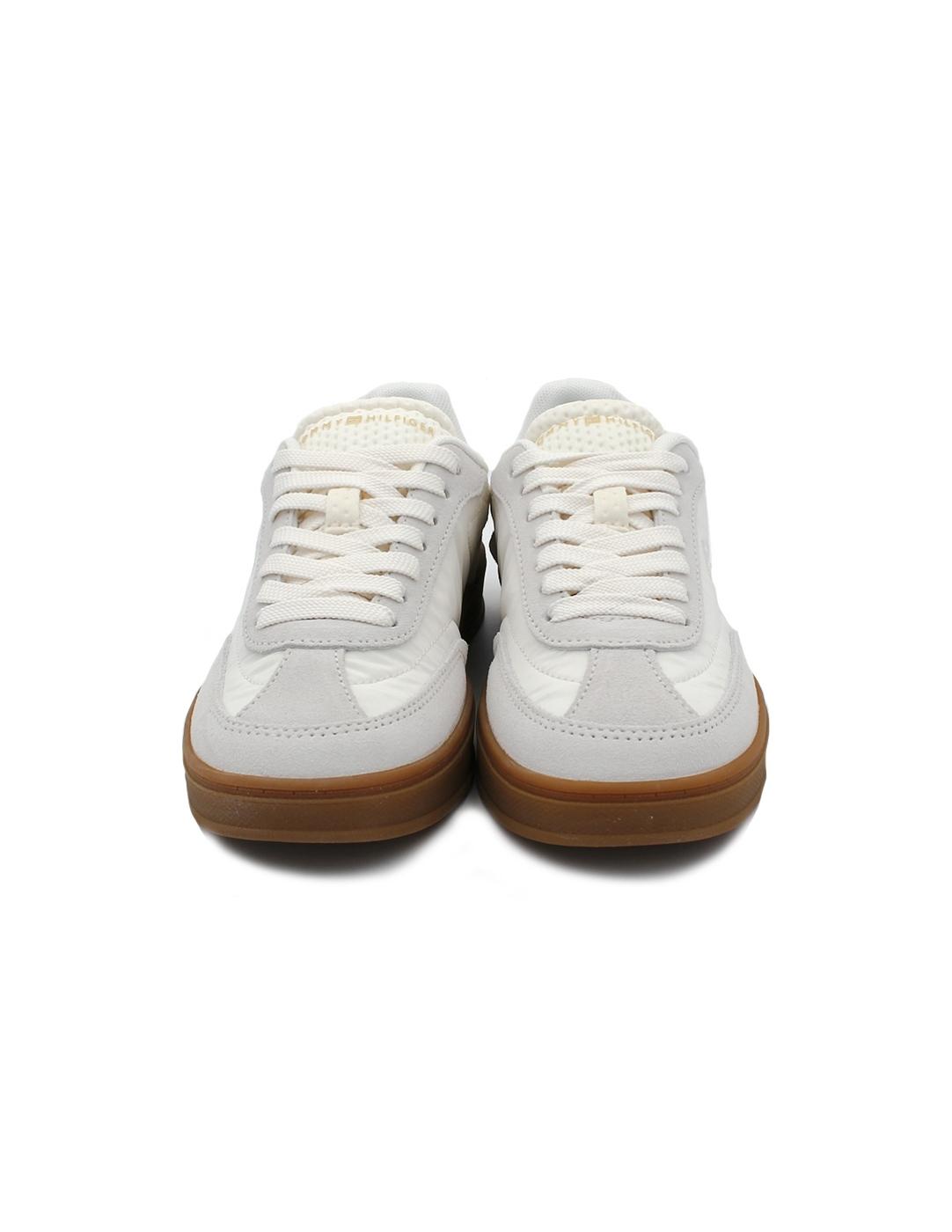 Bamba TOMMY HILFIGER FWOFWO8643 YBH Blanco Mujer.