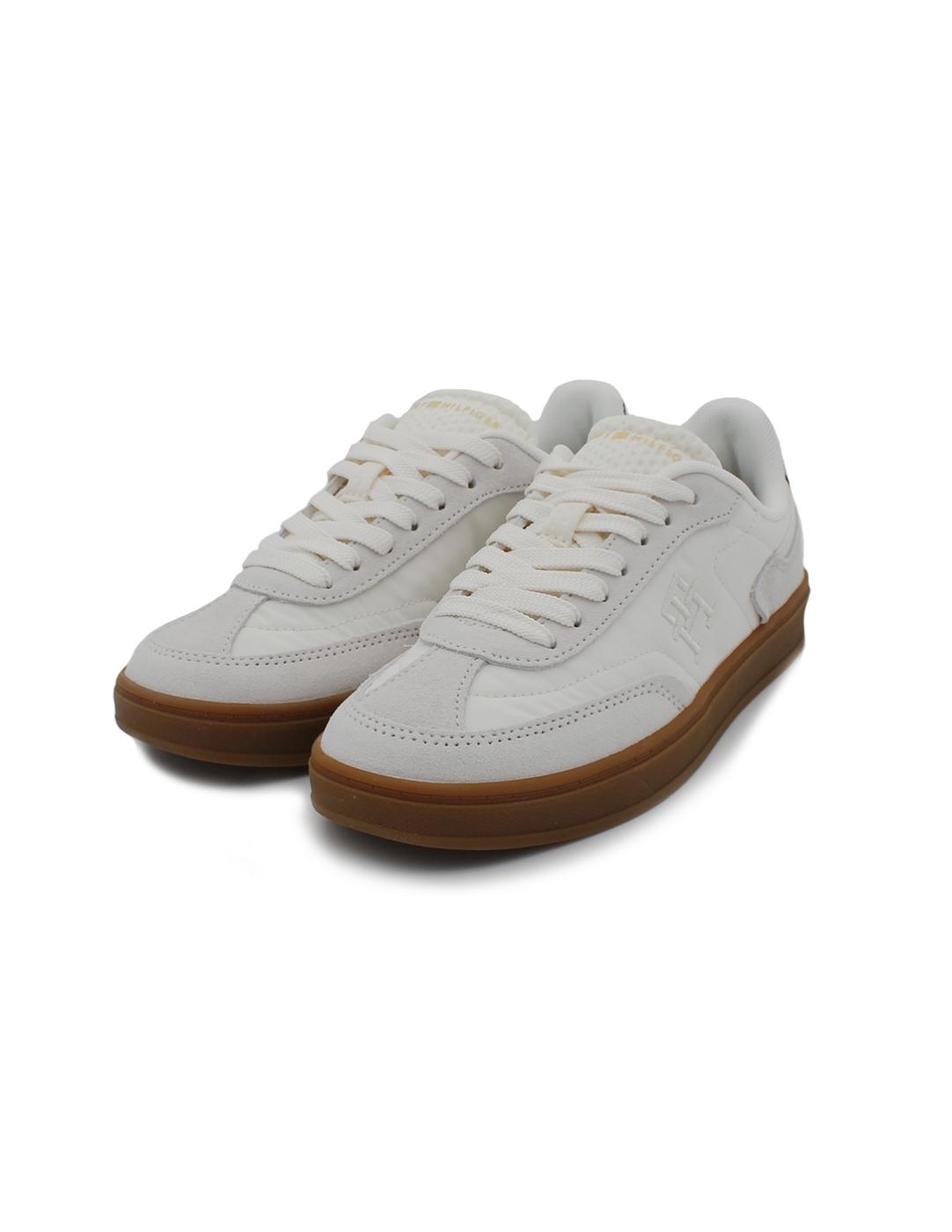 Bamba TOMMY HILFIGER FWOFWO8643 YBH Blanco Mujer.