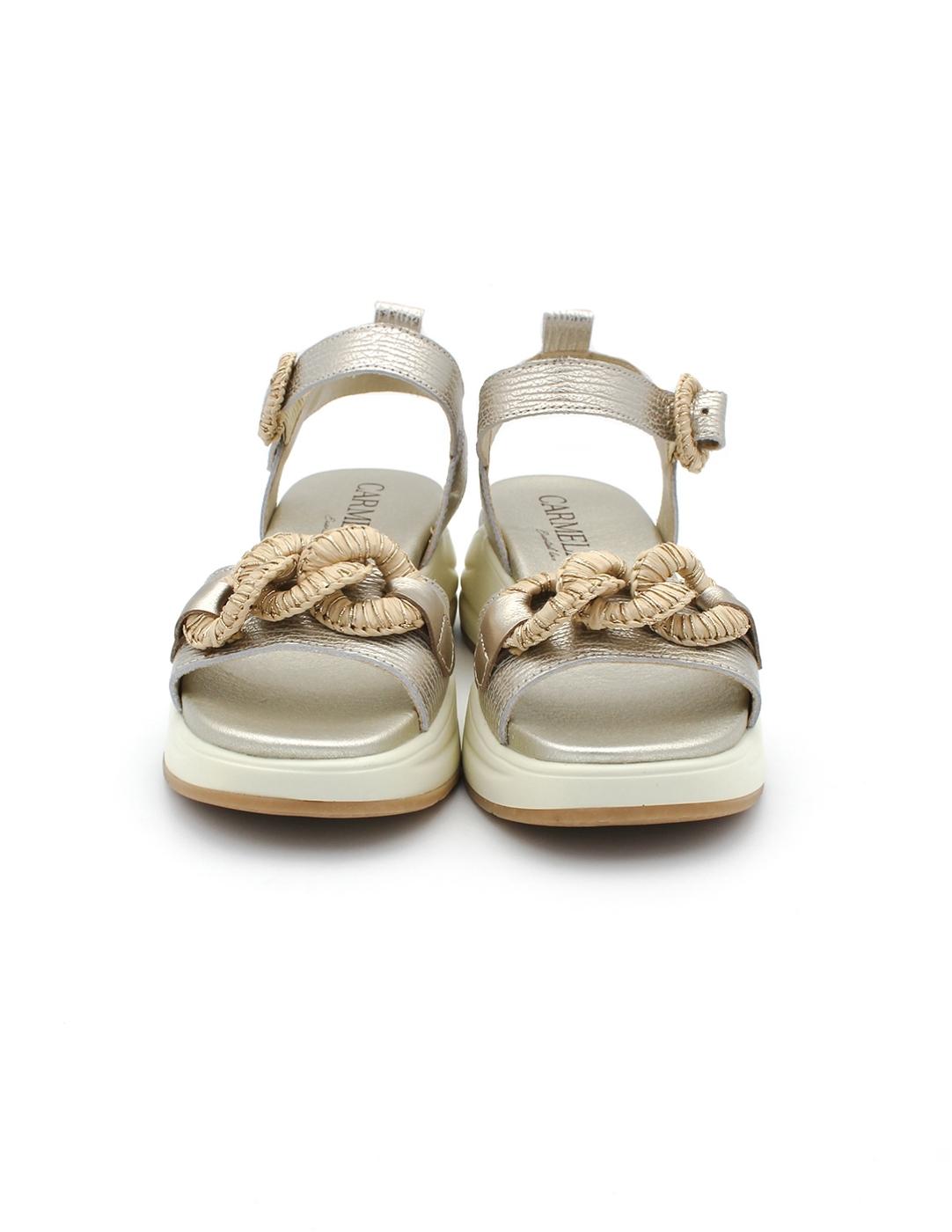 Sandalia CARMELA 162331 Platino Cadena Mujer.