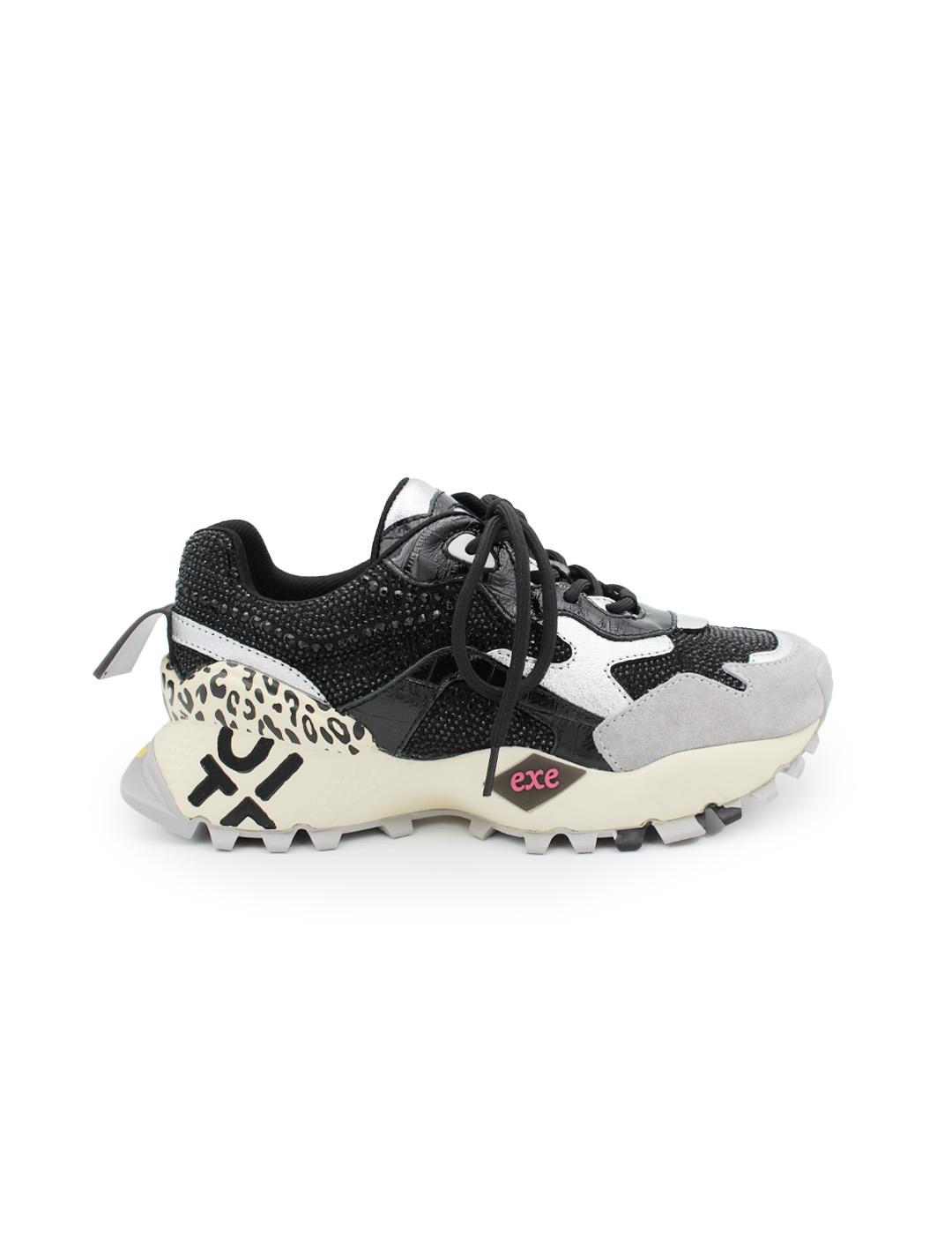 Sneaker Exé 134-115 Leather Grey Black Mujer