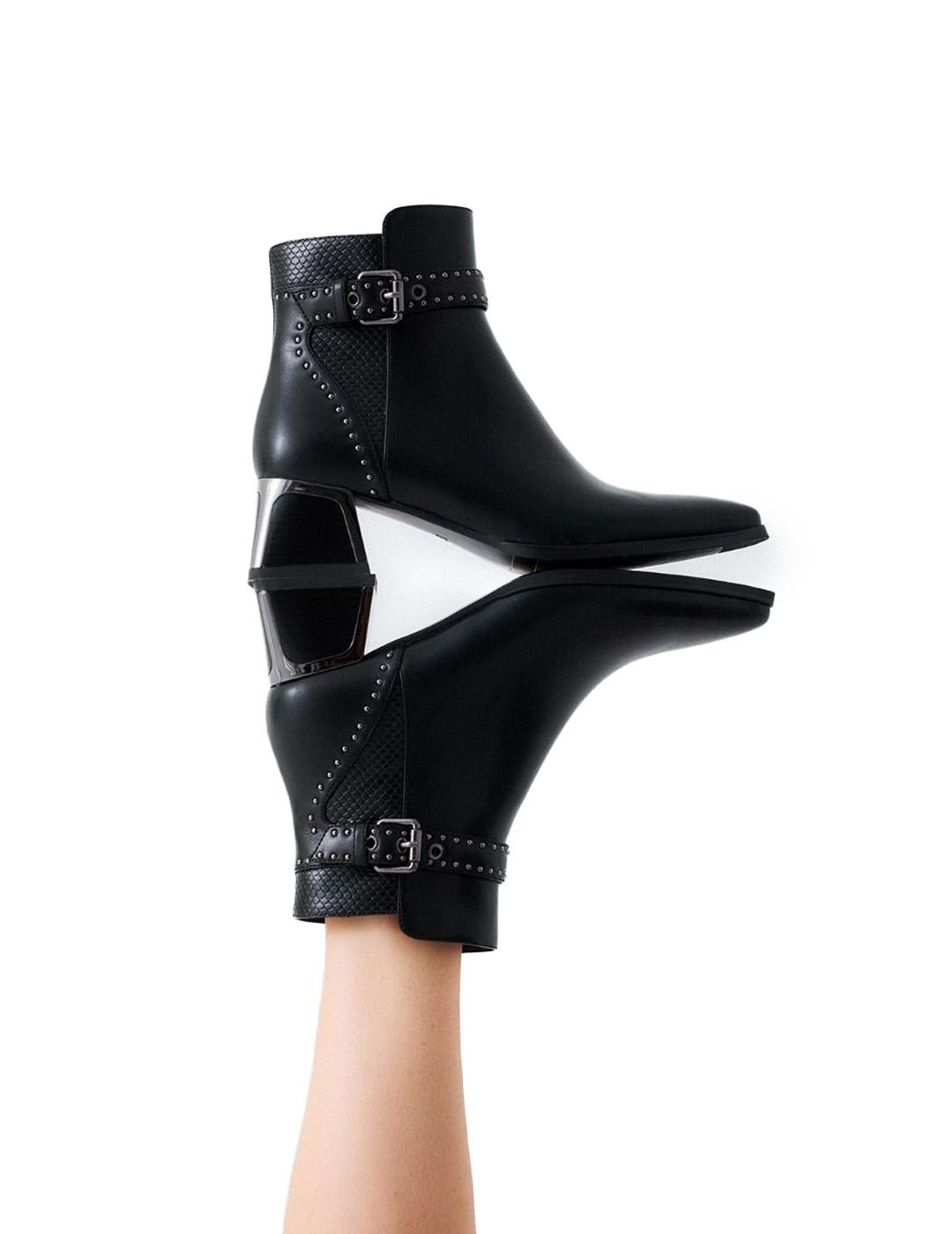 Botín Tachuelas Exé P1811-T924 Negro Mujer