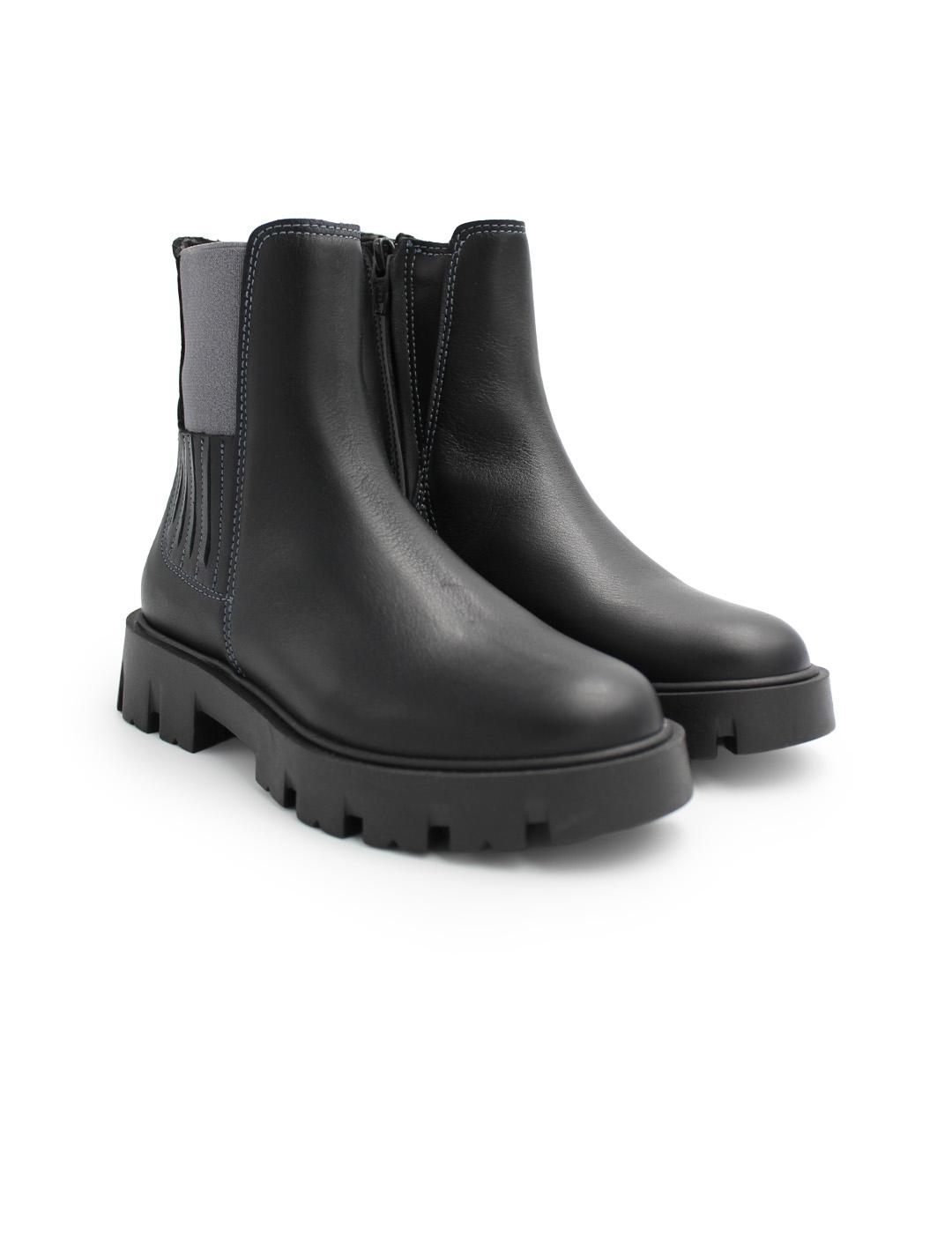 Botín Track Yowas 26652-2 negro niña