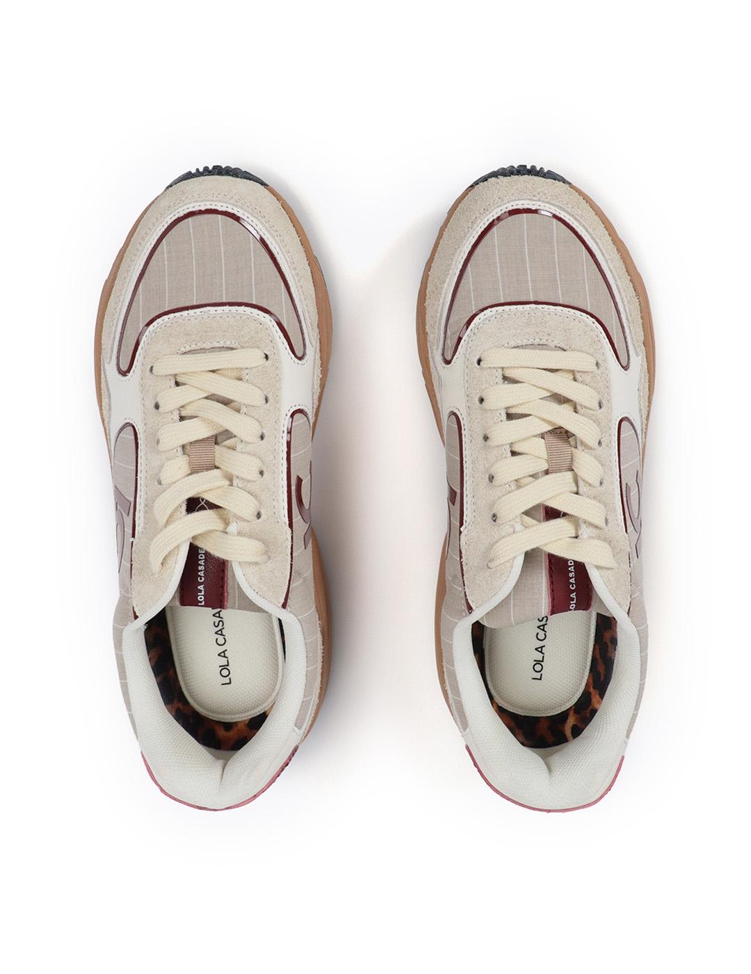 Deportiva con suela tipo running Lola Casademunt LF2505013