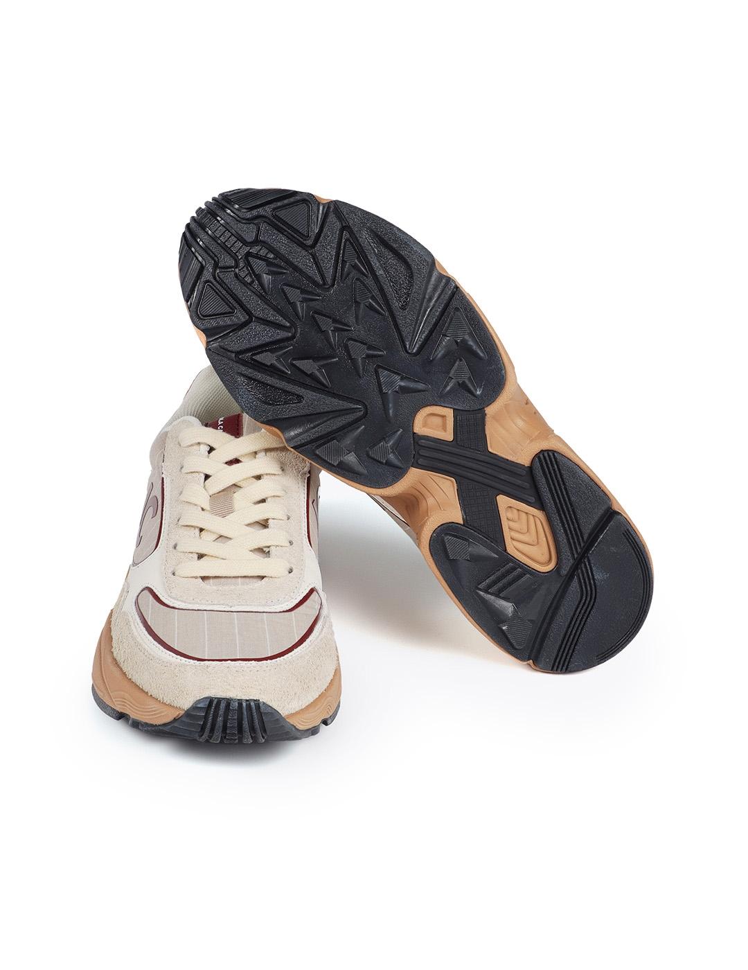 Deportiva con suela tipo running Lola Casademunt LF2505013