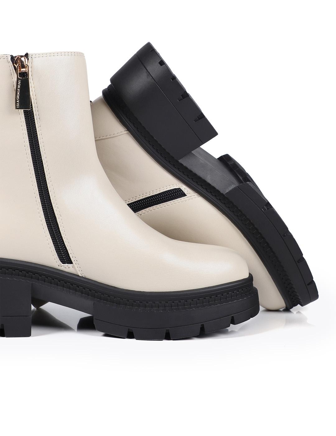 Botín Track detalles dorados Lola Casademunt LF25050032